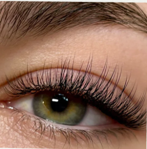 Hybrid Eyelash Extensions